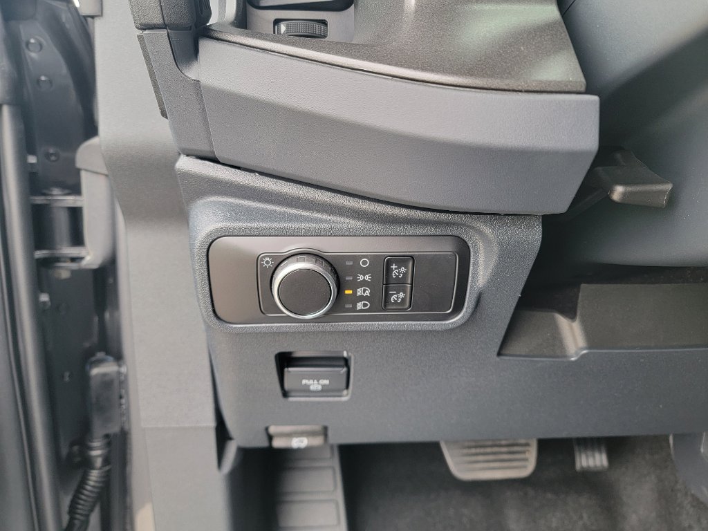 New 2025 Ford Bronco 4-Door image 16