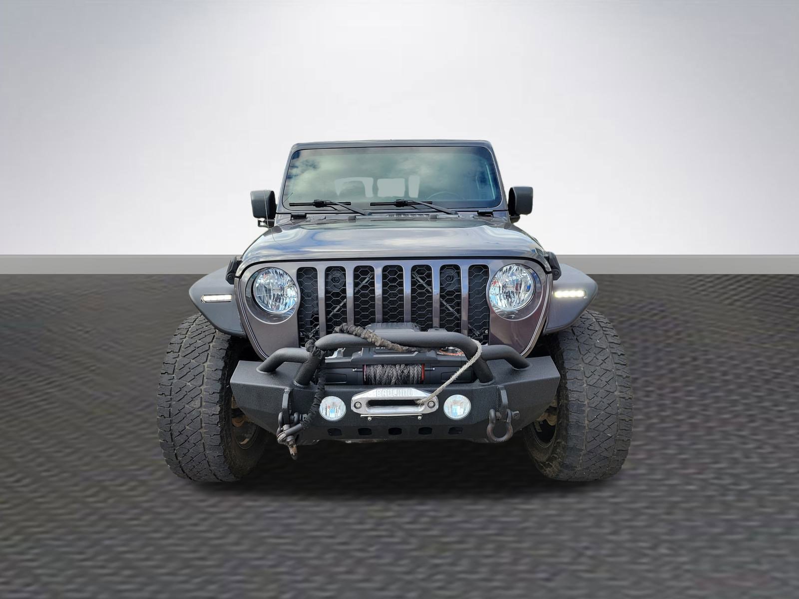 Used 2020 Jeep Gladiator Sport w/ Quick Order Package 24S image 2