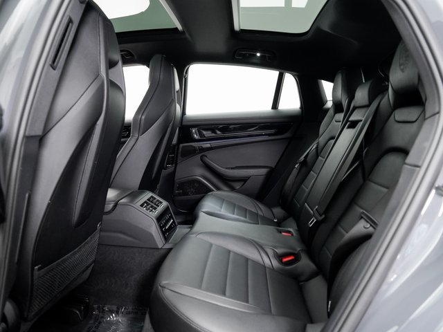 Certified 2025 Porsche Panamera 4 AWD/4WD image 23