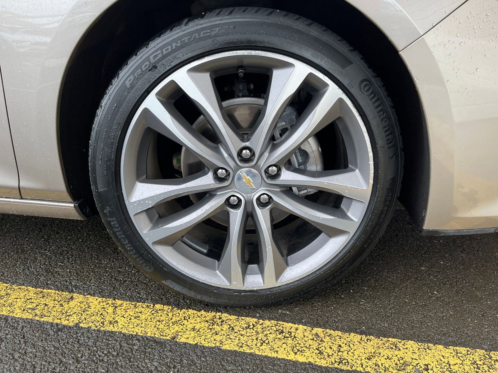 Used 2024 Chevrolet Malibu LT image 32