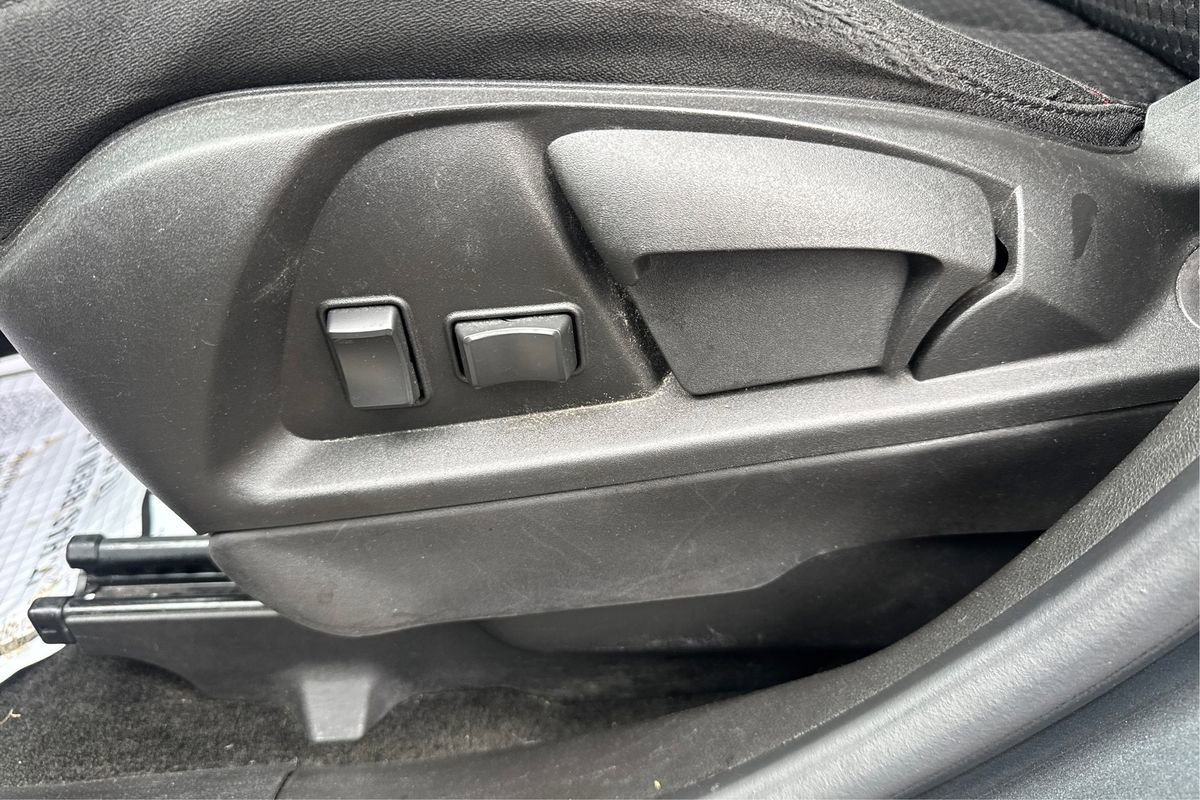 Used 2014 Chevrolet Equinox LS image 17