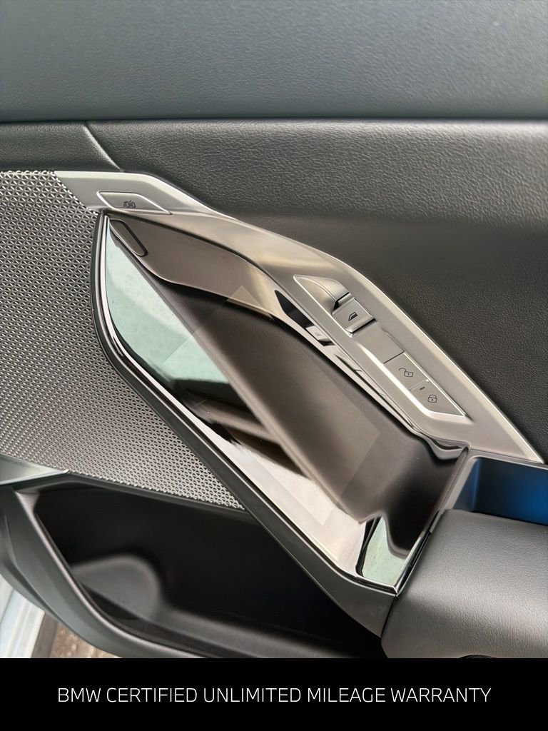 Certified 2024 BMW 760i xDrive w/ Executive Package image 14