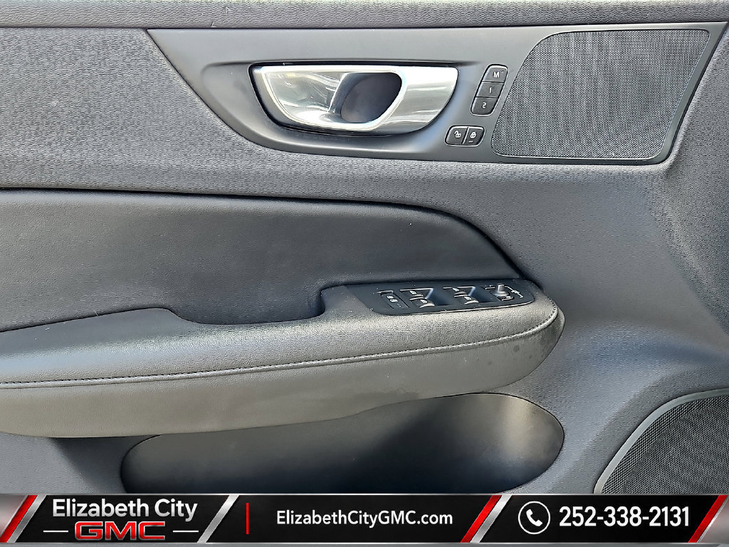 Used 2024 Volvo S60 B5 Plus AWD/4WD image 14