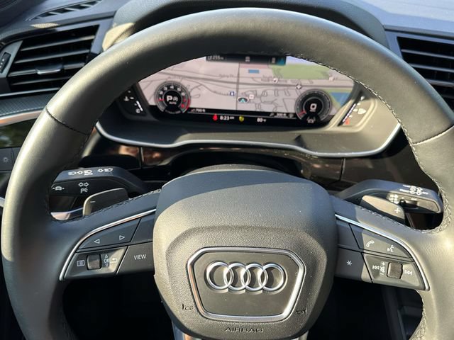 Used 2022 Audi Q3 2.0T Premium Plus w/ Premium Plus Package AWD/4WD image 25