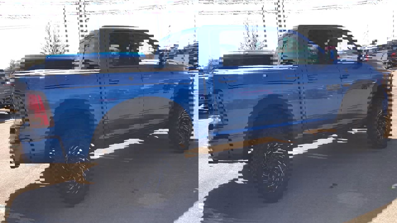 Used 2018 RAM 1500 Sport w/ Hydro Blue Sport Package image 8