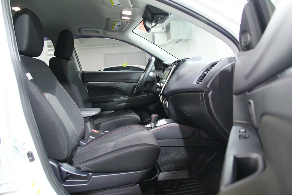 Used 2021 Mitsubishi Outlander Sport LE image 21