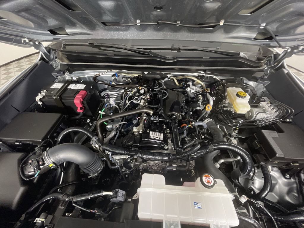 Used 2025 Toyota Tacoma SR image 29