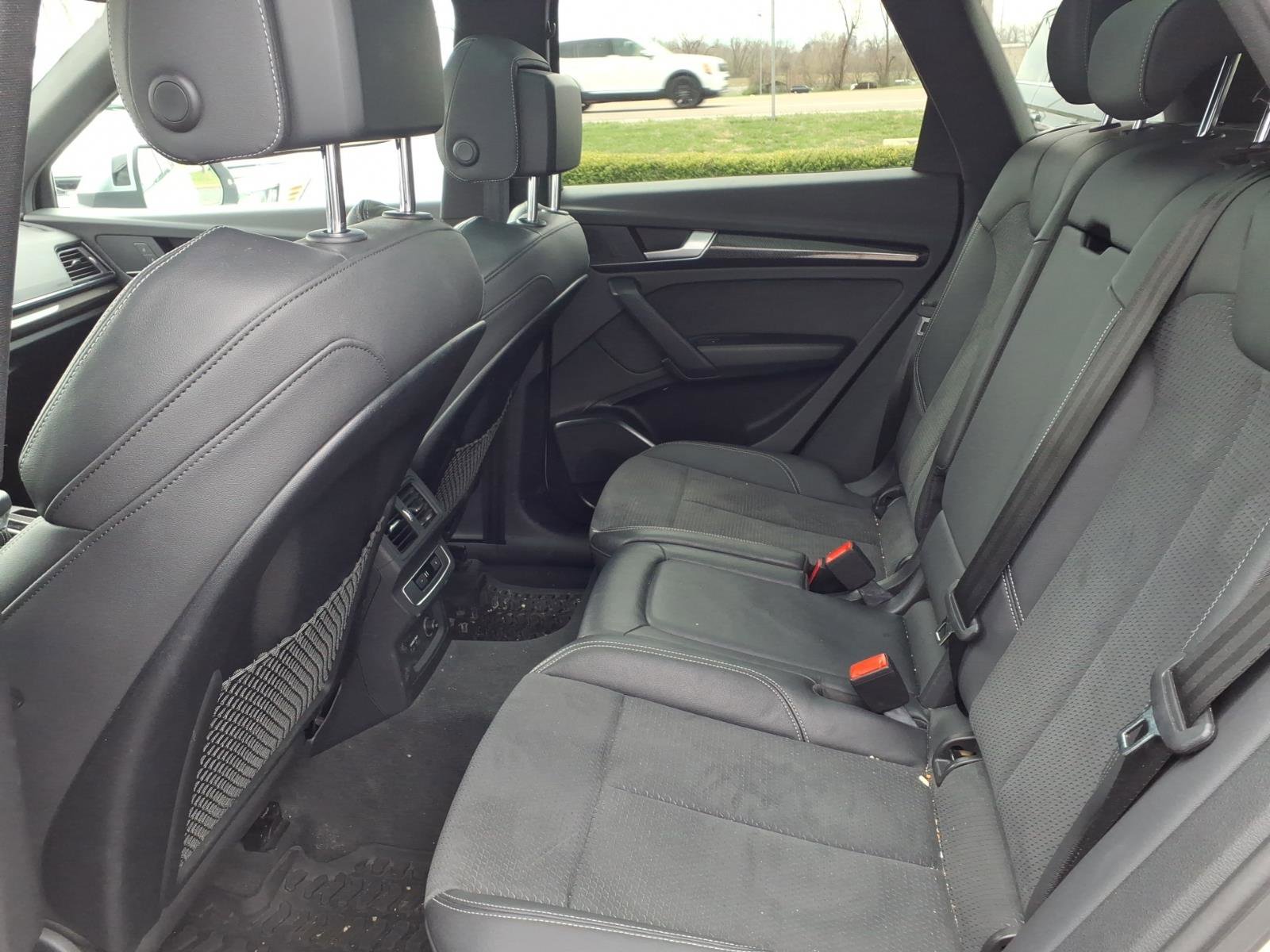 Used 2022 Audi SQ5 Premium image 27