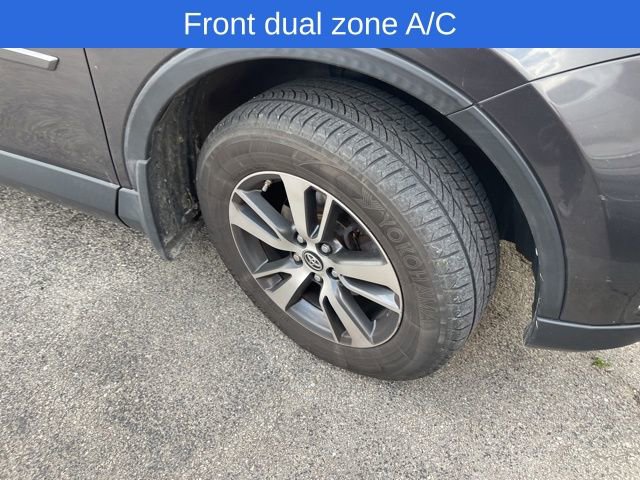 Used 2018 Toyota RAV4 XLE image 2