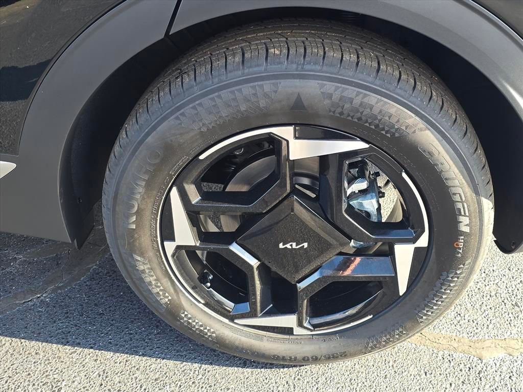 New 2026 Kia Sportage EX w/ EX Panorama Roof Package image 10