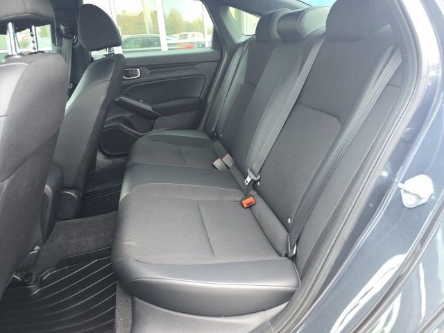 Used 2023 Honda Civic Sport image 26