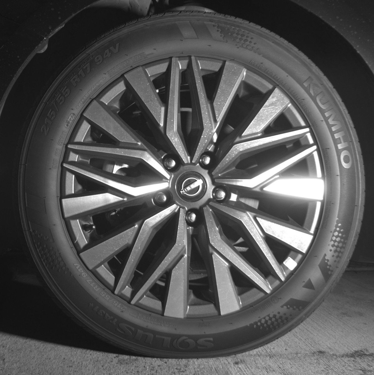 Used 2025 Nissan Altima 2.5 SV image 12