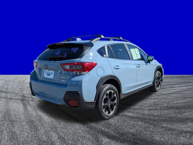 Used 2022 Subaru Crosstrek 2.0i Premium w/ Moonroof Package image 4