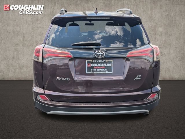 Used 2016 Toyota RAV4 SE AWD/4WD image 6