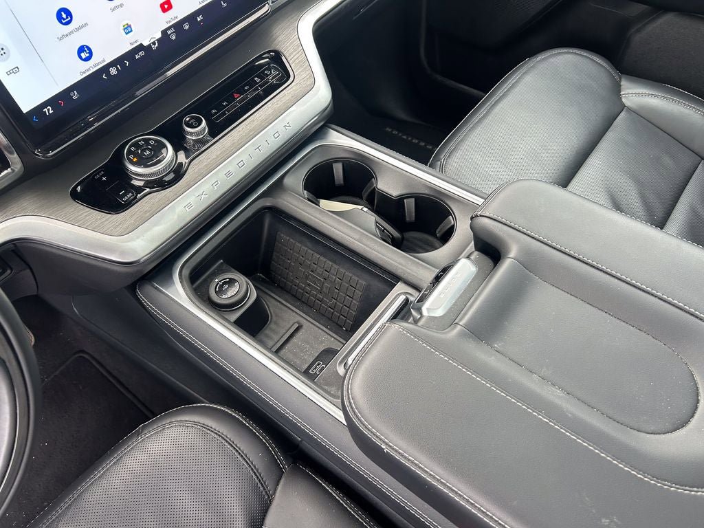 Certified 2025 Ford Expedition Platinum AWD/4WD image 33