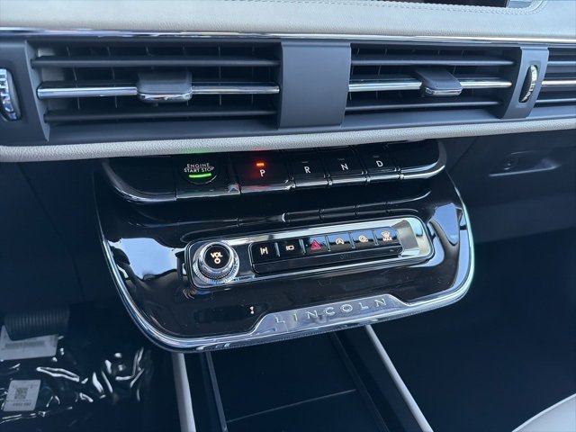 New 2026 Lincoln Corsair Premiere image 13