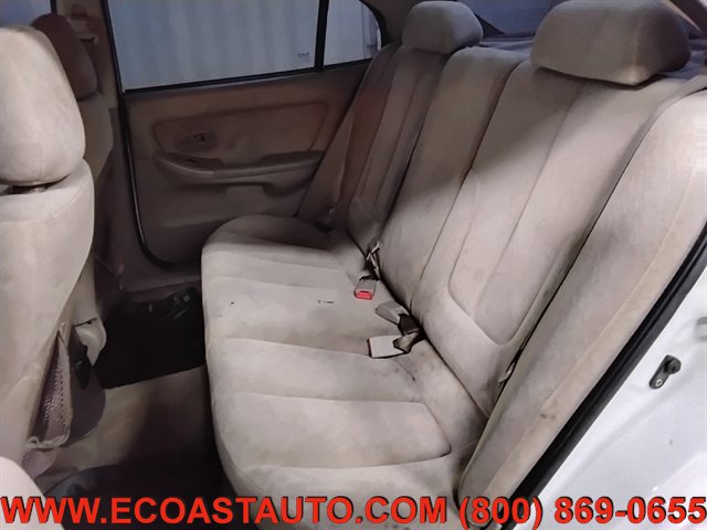 Used 2005 Hyundai Elantra GLS FWD image 13