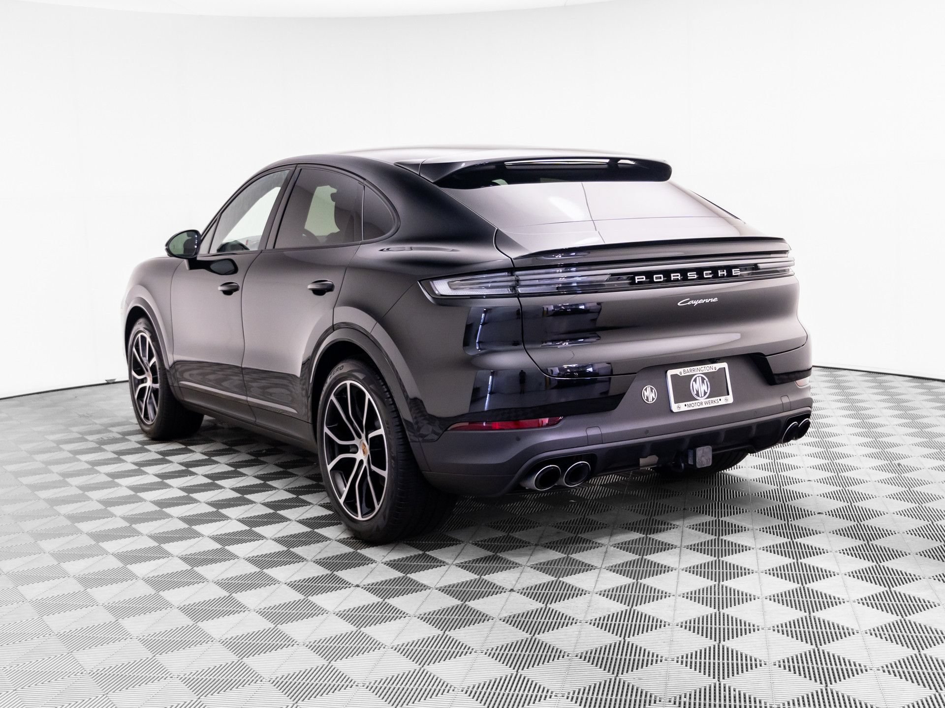 Certified 2025 Porsche Cayenne Coupe AWD/4WD video 3
