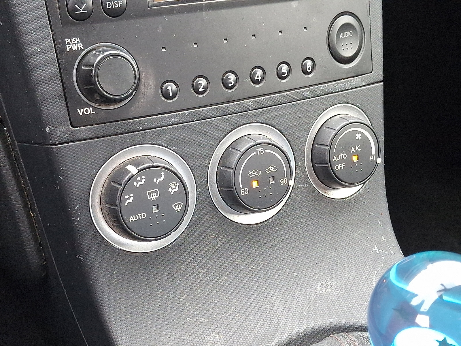 Used 2004 Nissan 350Z Touring w/ Cargo Convenience Pkg image 19