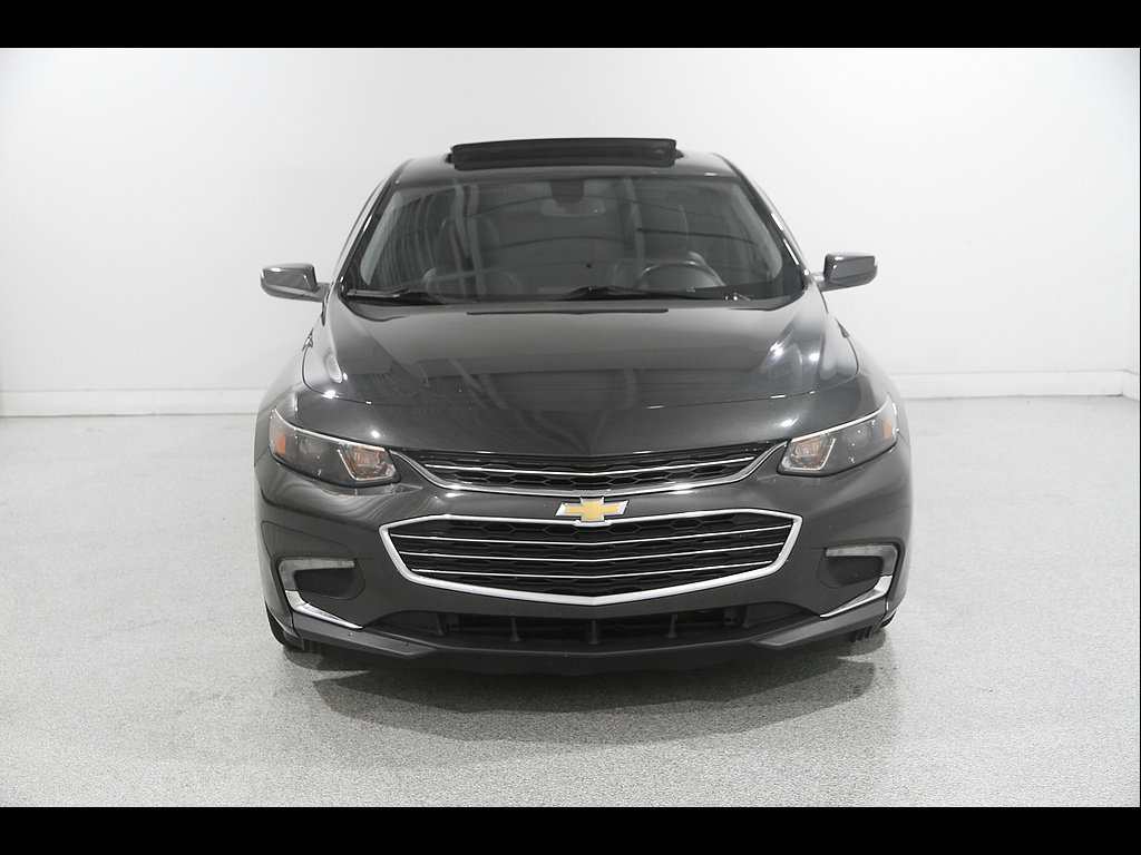 Used 2018 Chevrolet Malibu LT w/ Leather Package FWD video 2