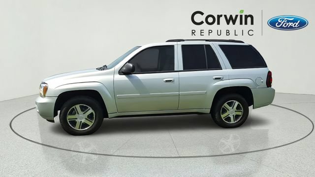 Used 2007 Chevrolet TrailBlazer LT AWD/4WD image 2