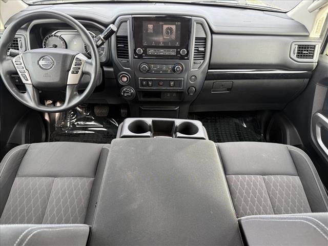Used 2022 Nissan Titan SV w/ Accessory Utility Package image 14