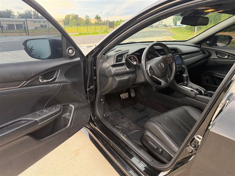 Used 2017 Honda Civic Sport Touring image 9