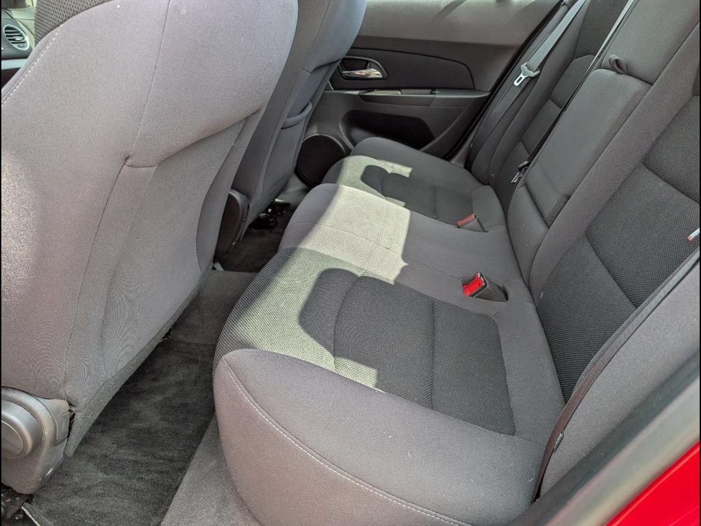 Used 2014 Chevrolet Cruze LT w/ RS Package FWD image 13