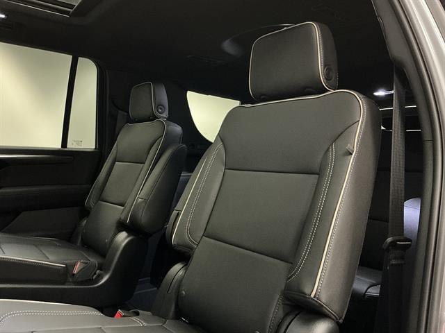 New 2026 Chevrolet Suburban Premier AWD/4WD image 27