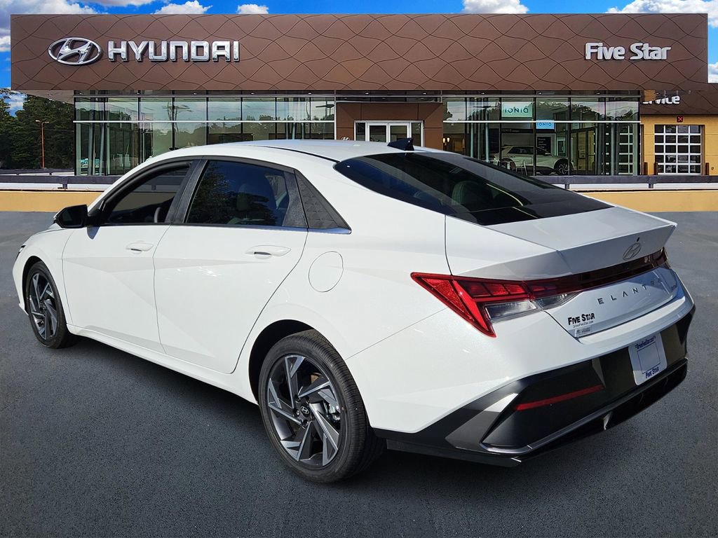 New 2025 Hyundai Elantra Limited image 5
