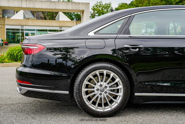 Used 2019 Audi A8 L 3.0T w/ Executive Package image 10