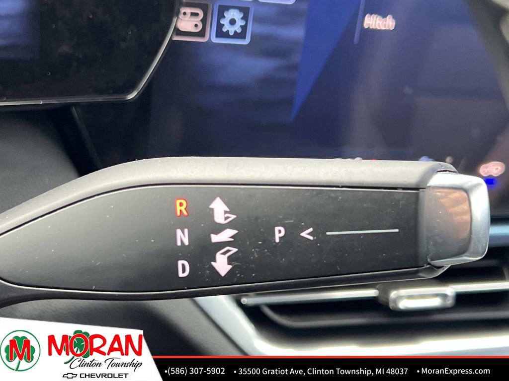 Certified 2025 Chevrolet Equinox EV LT image 23