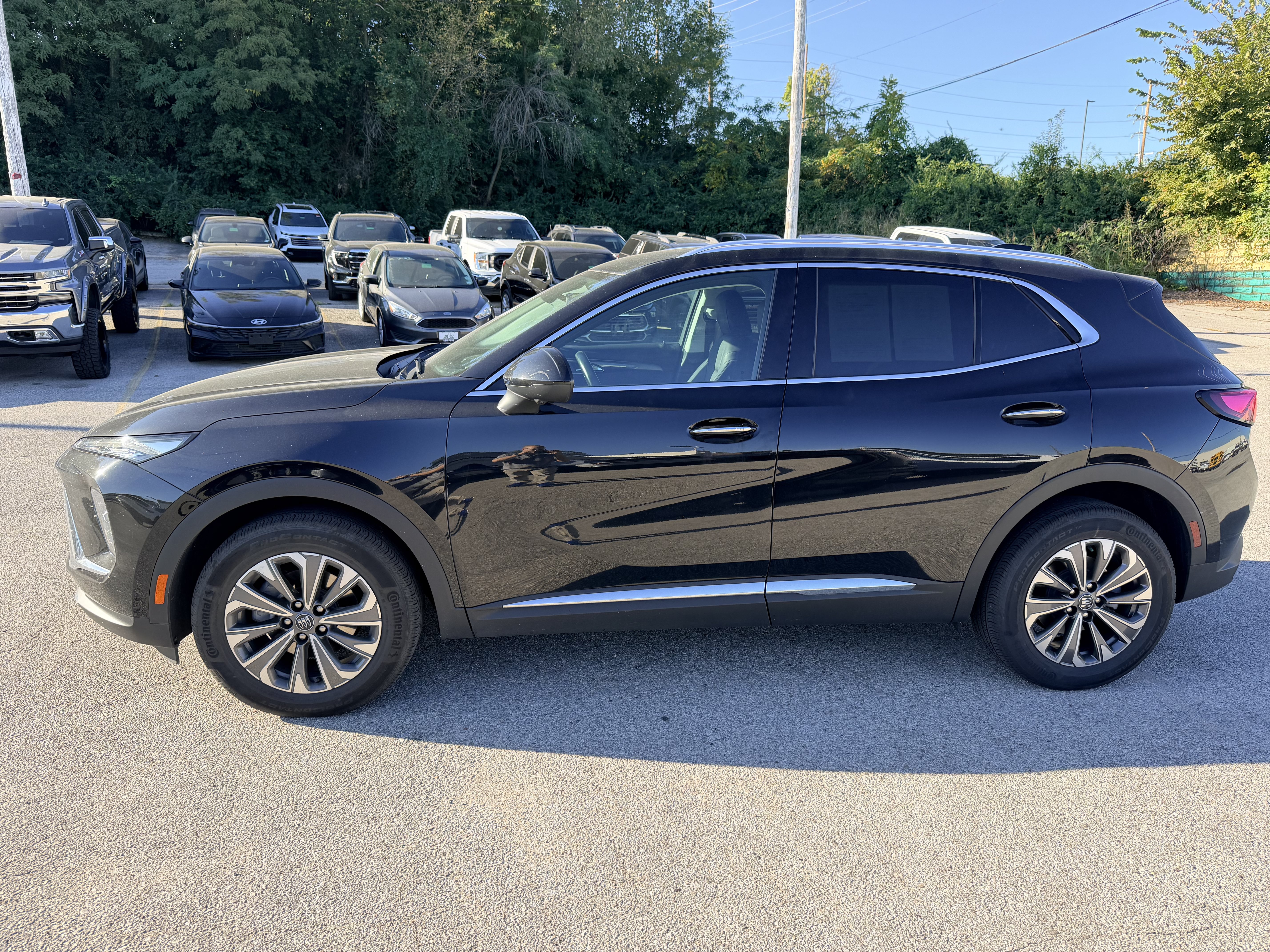 Used 2024 Buick Envision Preferred AWD/4WD image 4