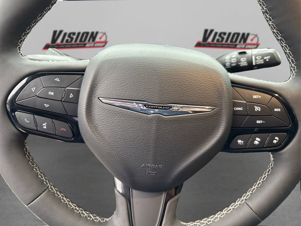 Used 2024 Chrysler Pacifica Limited w/ S Appearance Package image 25