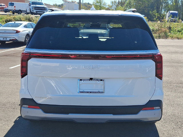 Used 2026 Kia Carnival EX FWD image 5