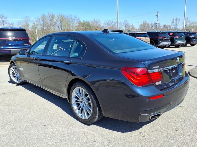 Used 2015 BMW 750Li xDrive image 18