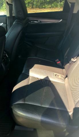 Used 2017 Cadillac XT5 Luxury w/ Driver Awareness Package AWD/4WD image 24