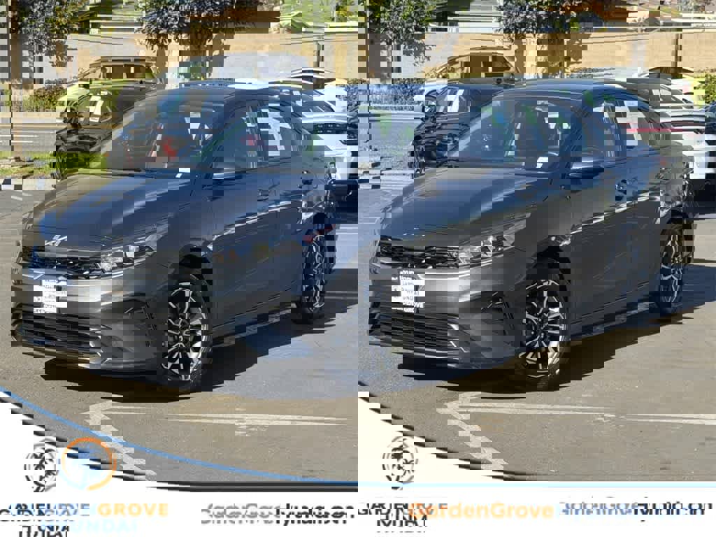 Used 2024 Kia Forte LXS image 1