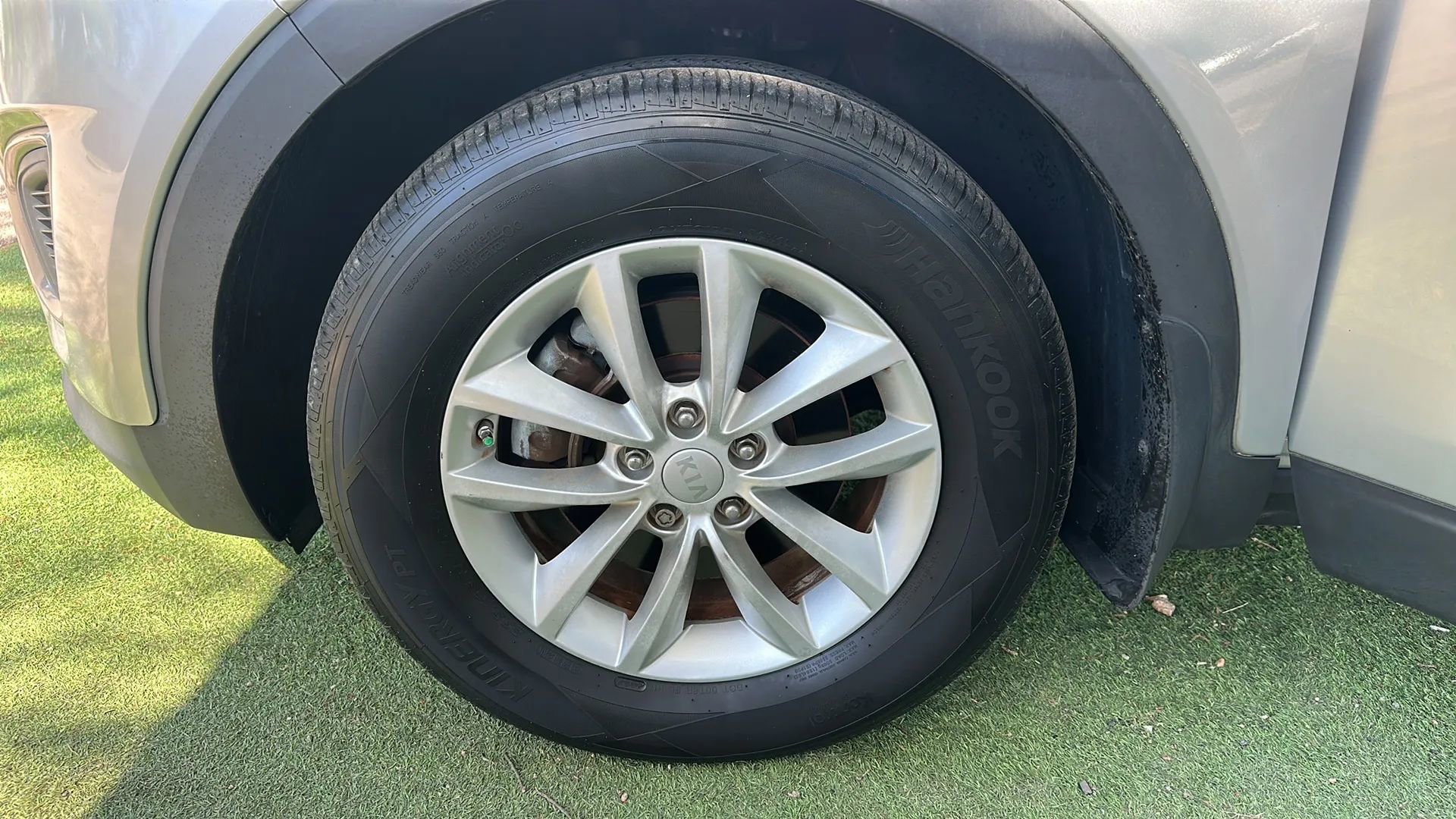 Used 2016 Kia Sorento LX image 44