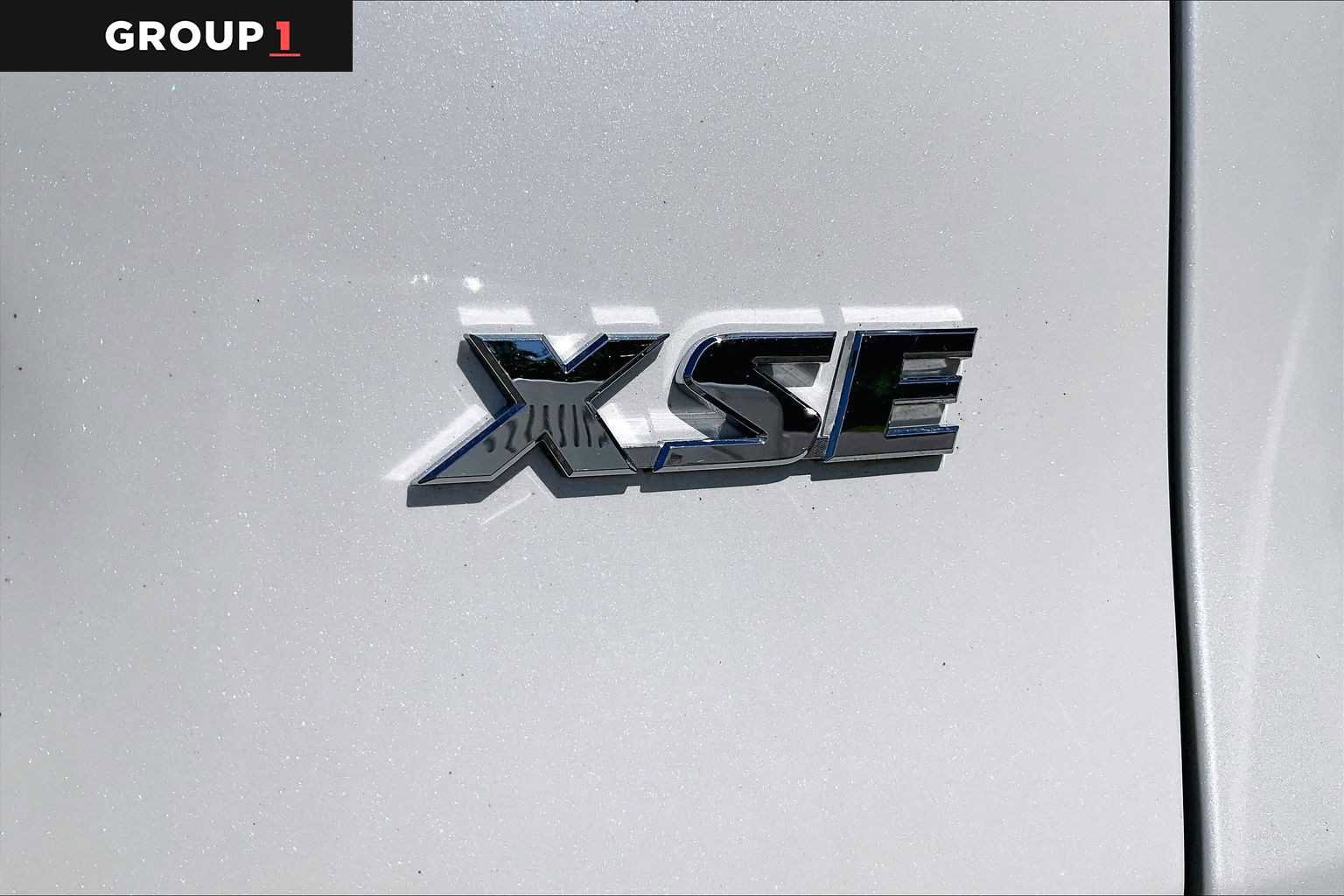 Used 2021 Toyota RAV4 XSE w/ Weather Package AWD/4WD image 10