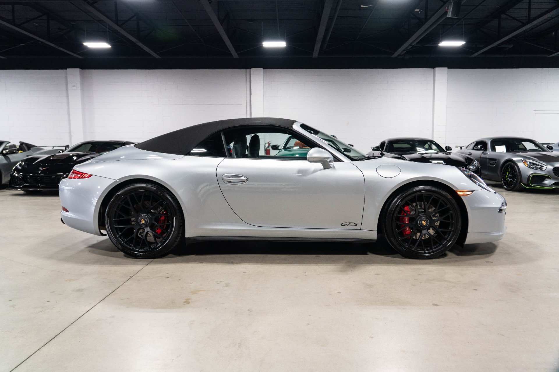 Used 2015 Porsche 911 Carrera GTS RWD image 6