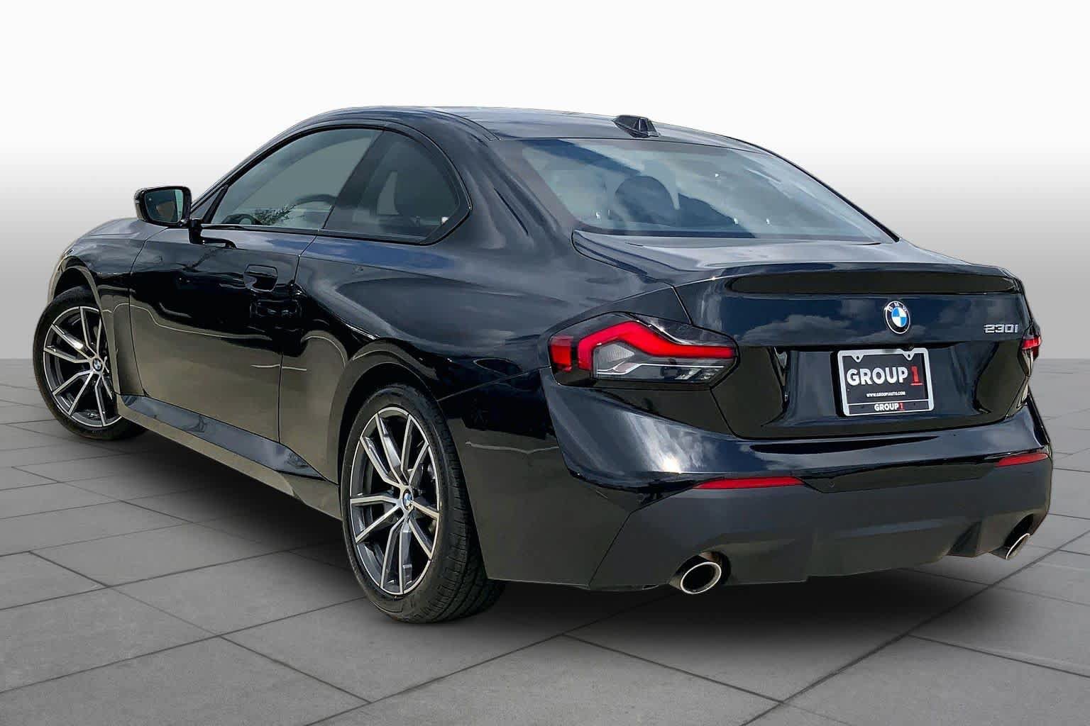 Used 2025 BMW 230i Coupe RWD image 10