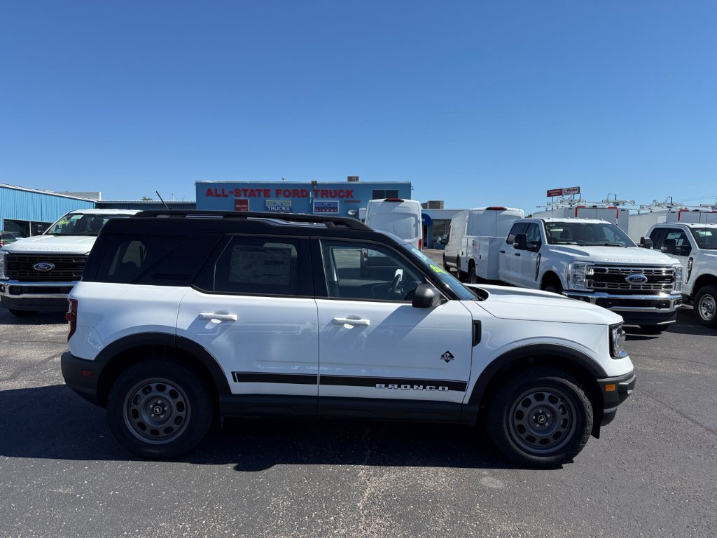 New 2024 Ford Bronco Sport Outer Banks AWD/4WD image 9