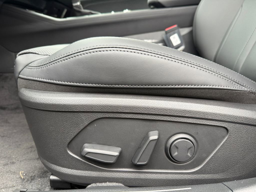 New 2026 Kia K5 EX image 10