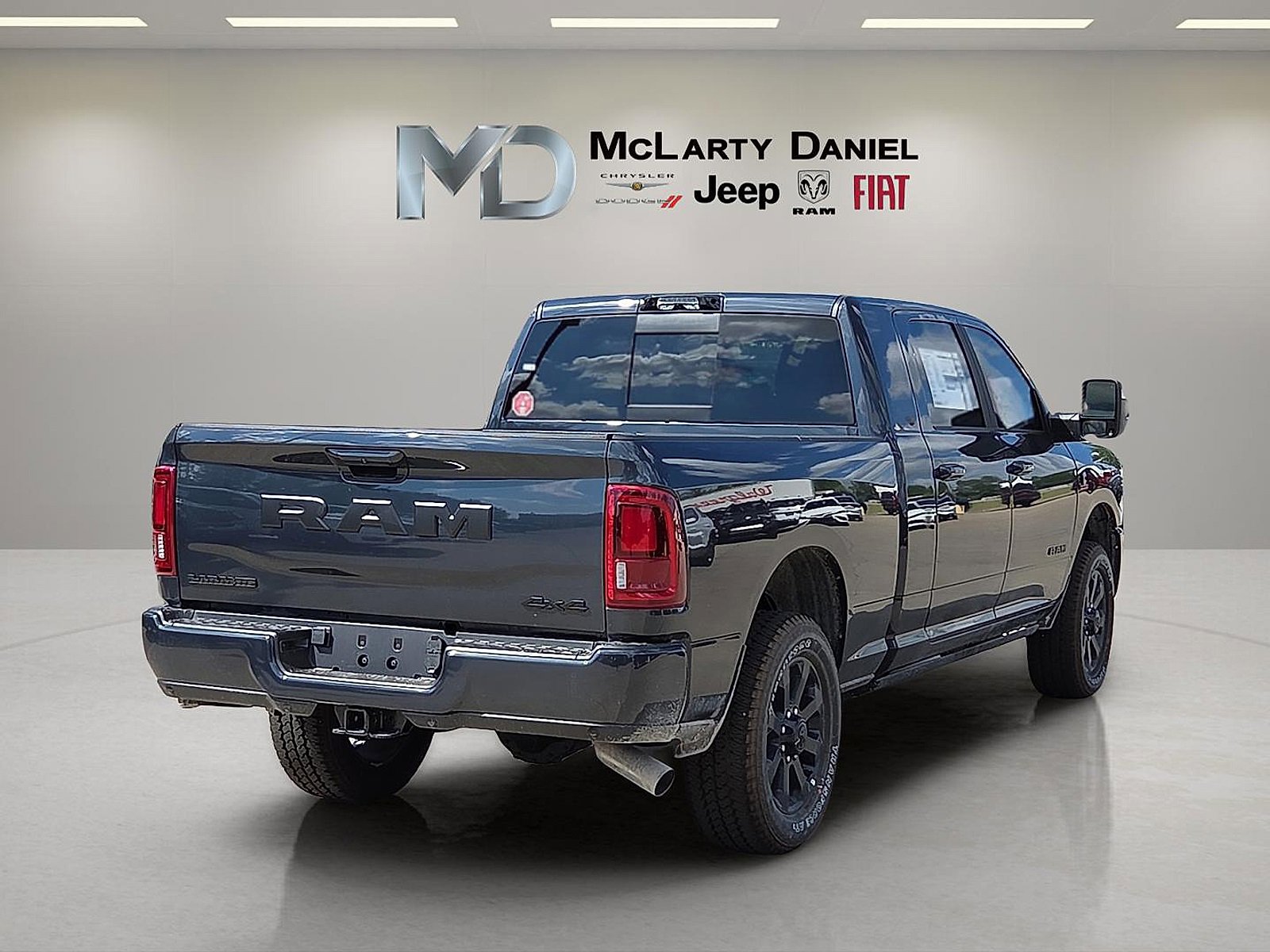 New 2025 RAM 3500 Laramie image 5