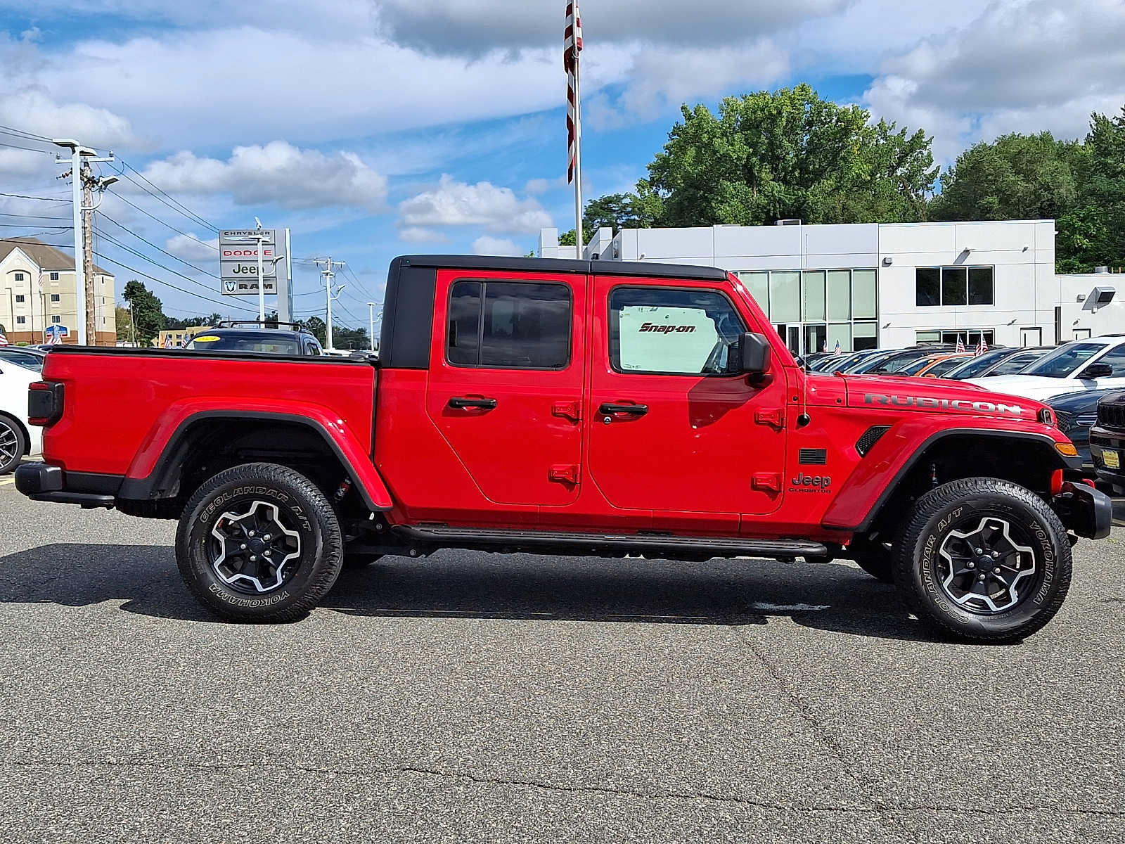 Used 2020 Jeep Gladiator Rubicon AWD/4WD image 7