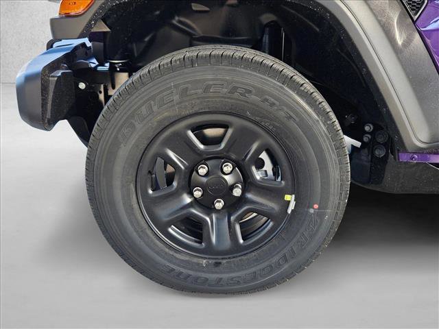 New 2026 Jeep Gladiator Sport image 10