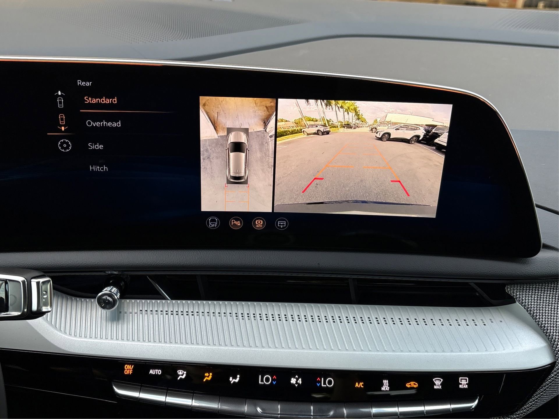 New 2026 Cadillac Optiq Luxury 1 image 25