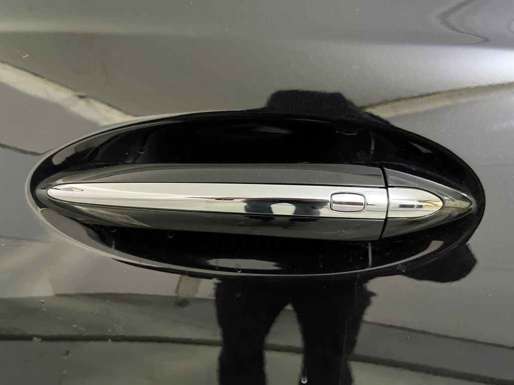 Used 2020 Buick Encore GX Select image 40