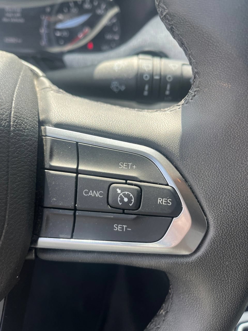 Used 2024 Jeep Compass Latitude AWD/4WD image 19